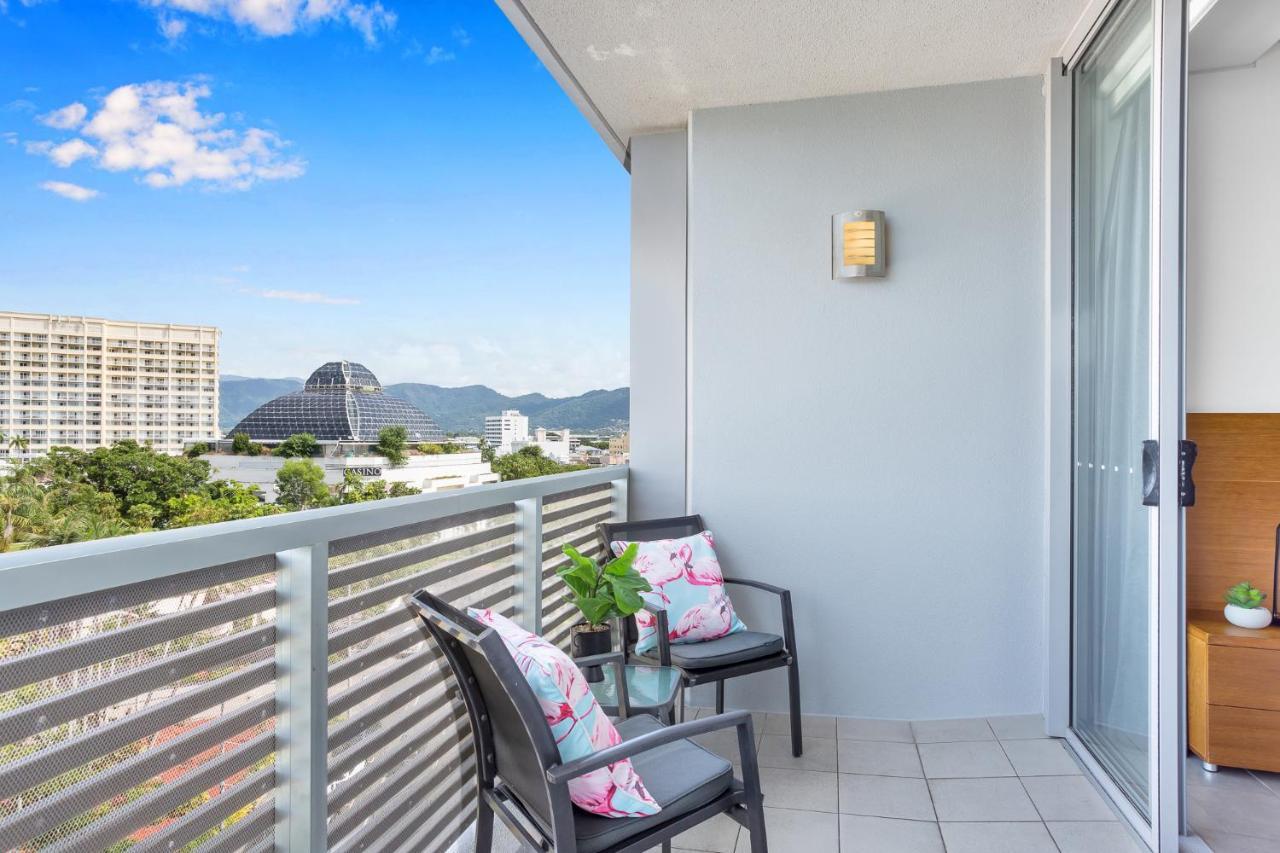 2Br Stylish Getaway @ Harbour Lights Cairns Apartment Exterior photo